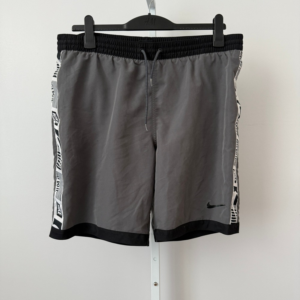 Nike Athletic Shorts Gray Black Logo Tape Drawstring sz L Basketball athletic‎